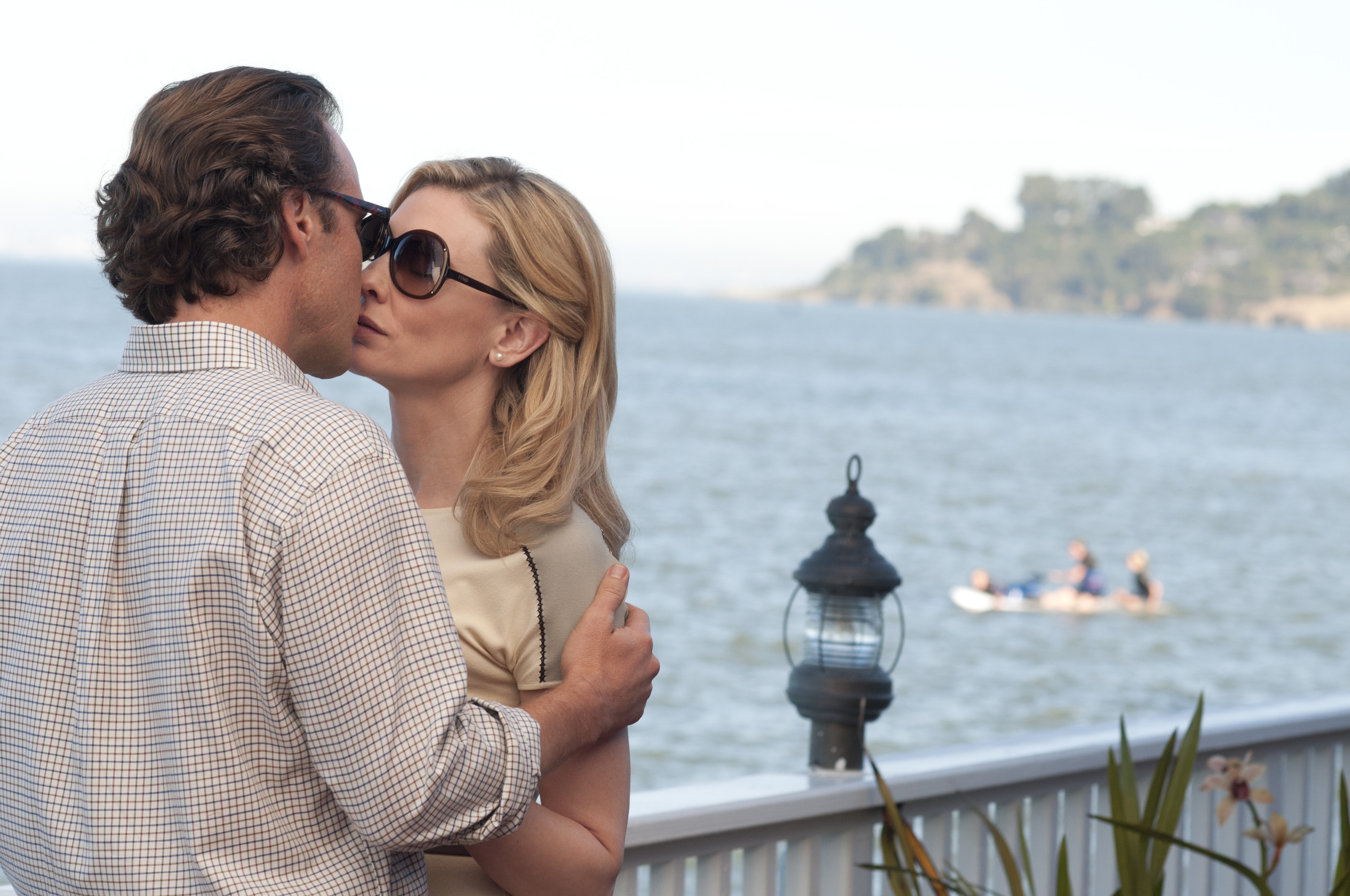 Movie Review: Blue Jasmine