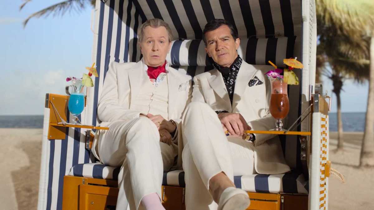 Movie Review: The Laundromat