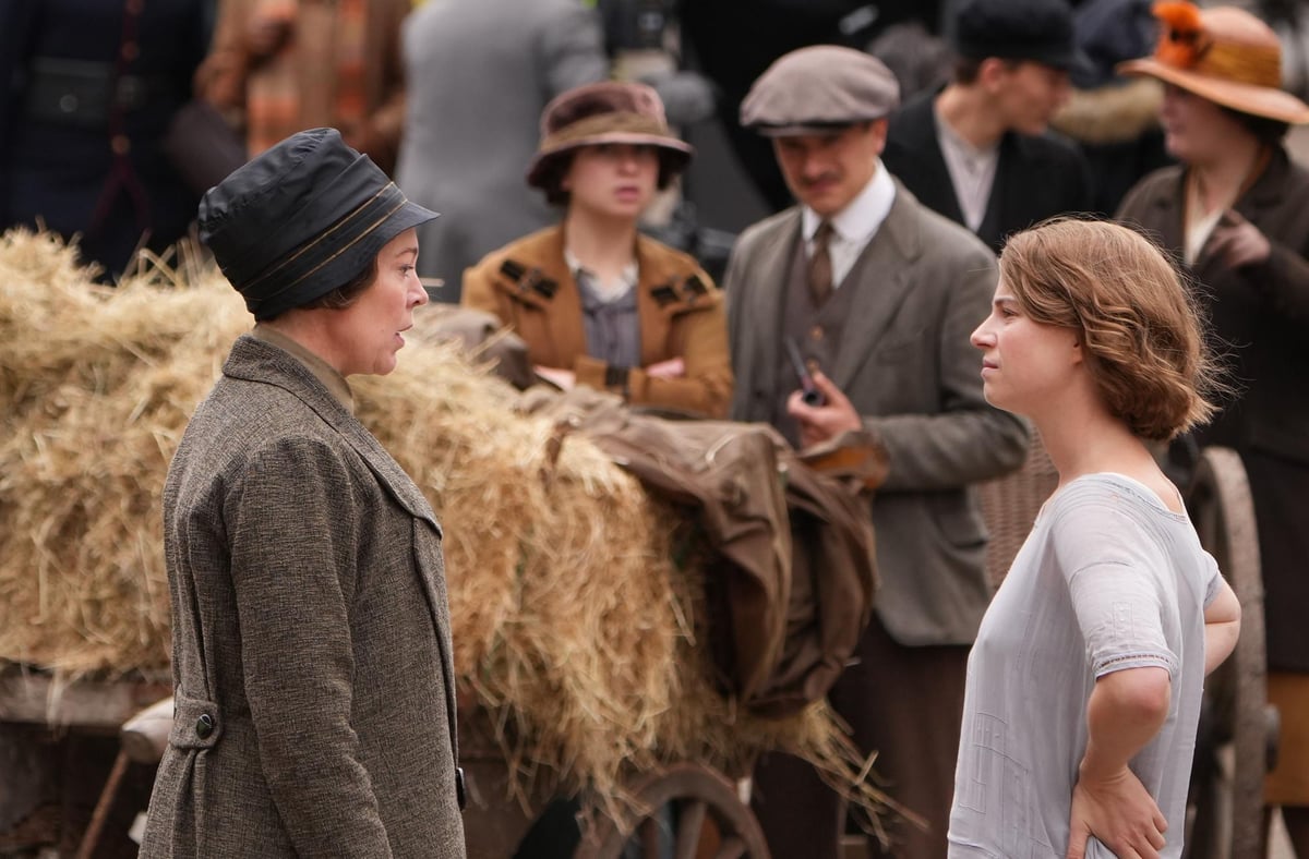 Movie Review: Wicked Little Letters